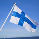 Mikä Kannattaa? Arvosteluja ja Kritiikkiä Suomalaisesta Nettimaailmasta